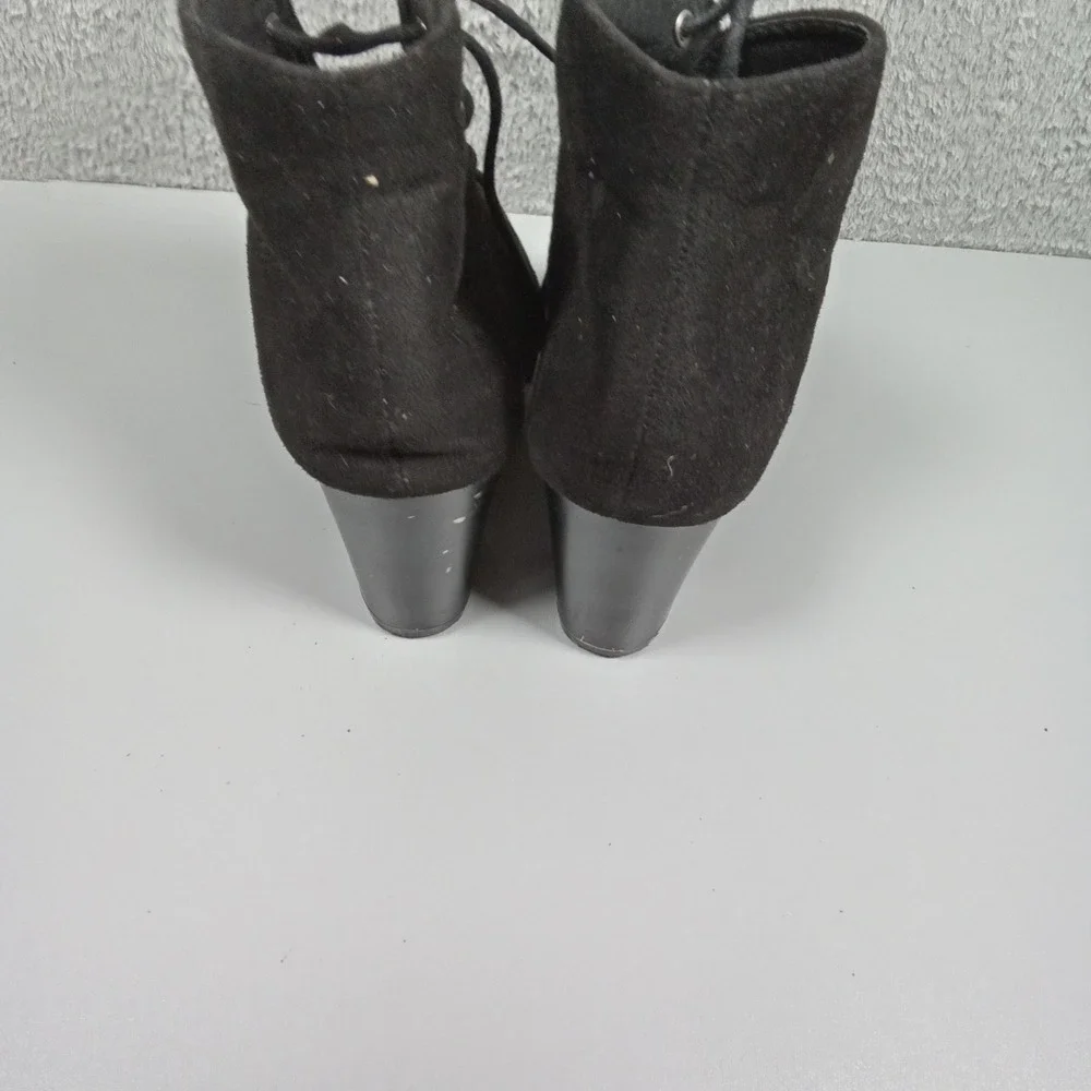 Forever Womens Black Faux Suede Lace Up Block‎ Heel Ankle Boots Size 6.5